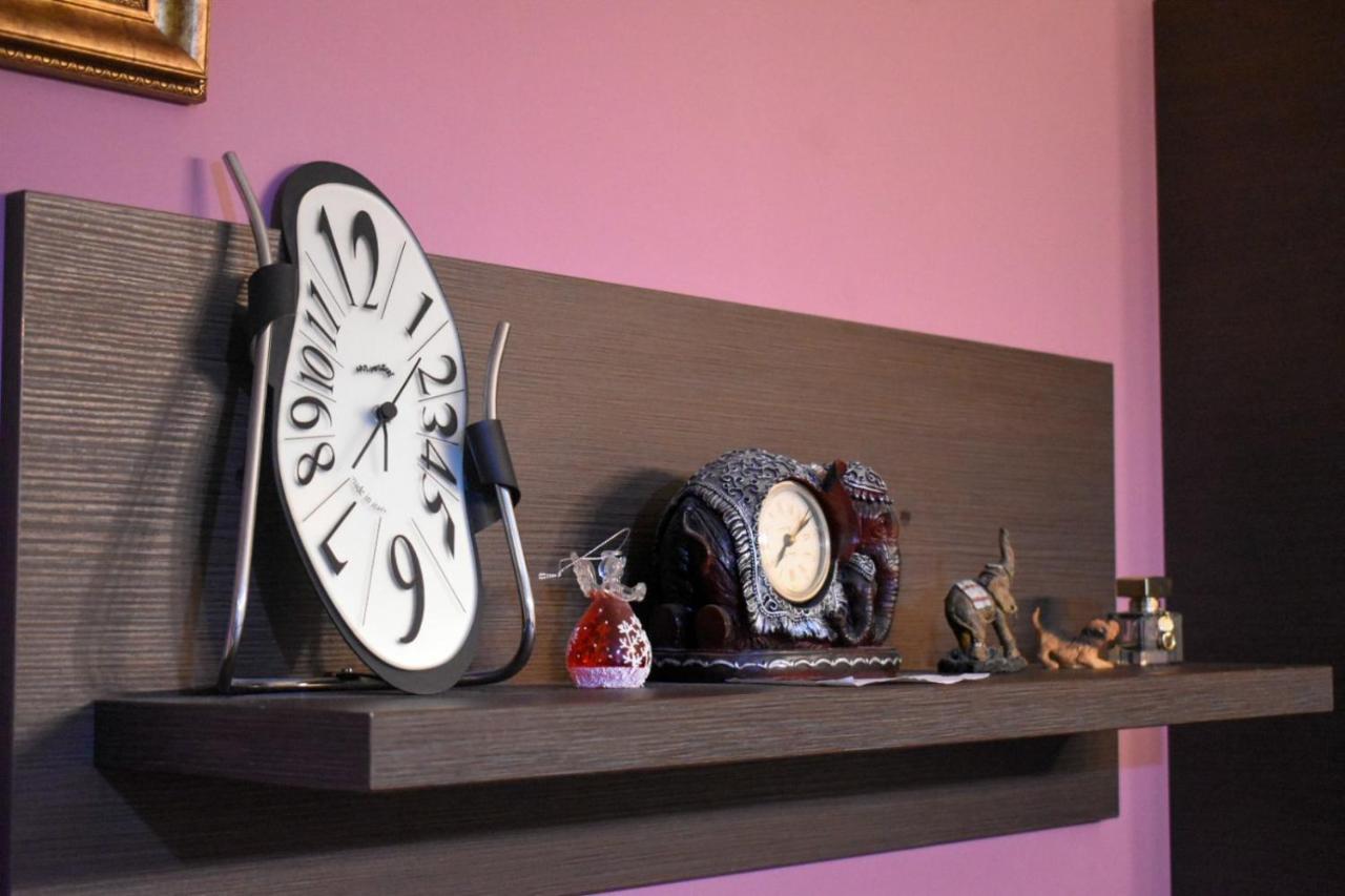 Apartman Sara 2 Podgorica Buitenkant foto