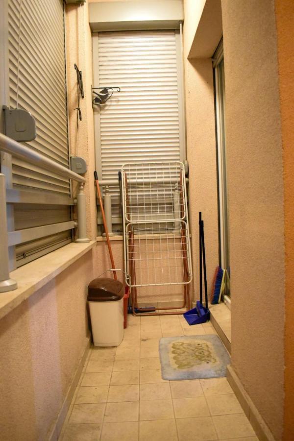 Apartman Sara 2 Podgorica Buitenkant foto