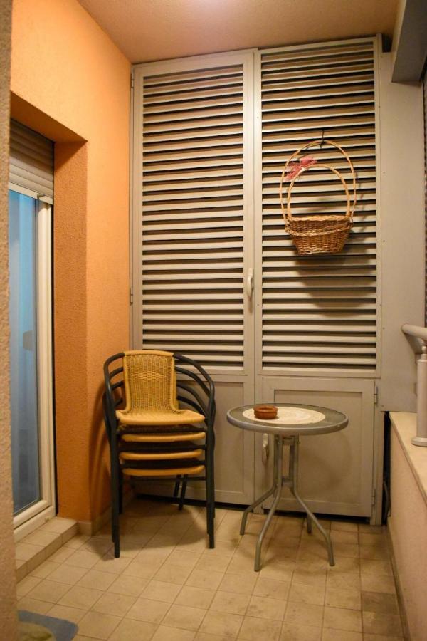 Apartman Sara 2 Podgorica Buitenkant foto